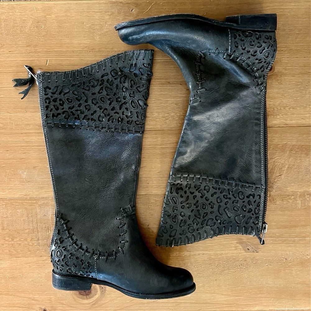 Corral Indie Spirit Buckle Black Leather Whipstitch Leopard Boots Women's 7M